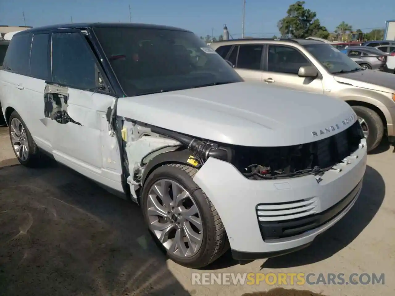 9 Photograph of a damaged car SALGS2SV0KA552455 LAND ROVER RANGEROVER 2019