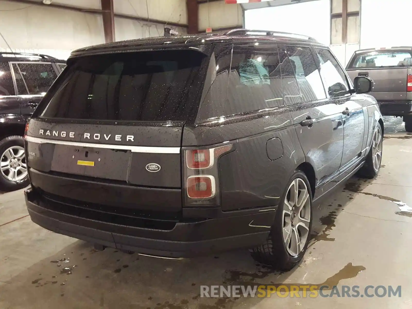 4 Photograph of a damaged car SALGS2SV0KA567473 LAND ROVER RANGEROVER 2019