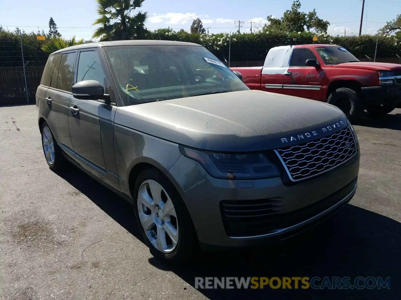 1 Photograph of a damaged car SALGS2SV1KA522252 LAND ROVER RANGEROVER 2019