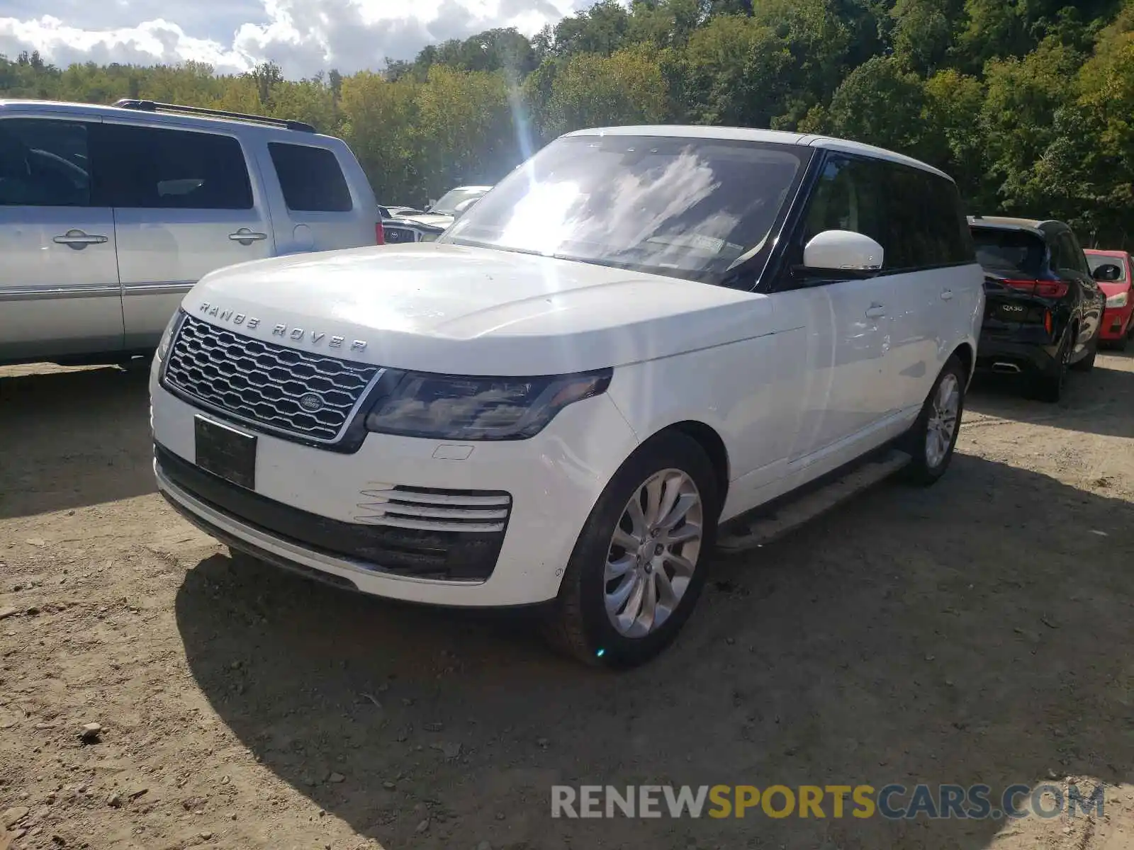 2 Фотография поврежденного автомобиля SALGS2SV2KA525435 LAND ROVER RANGEROVER 2019