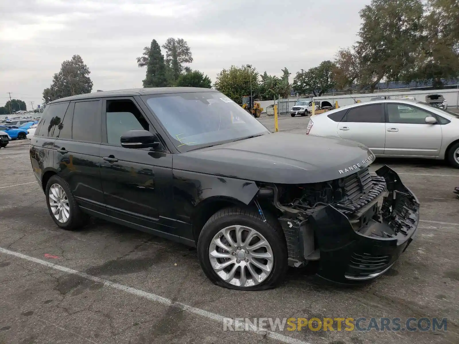 1 Photograph of a damaged car SALGS2SV3KA530174 LAND ROVER RANGEROVER 2019