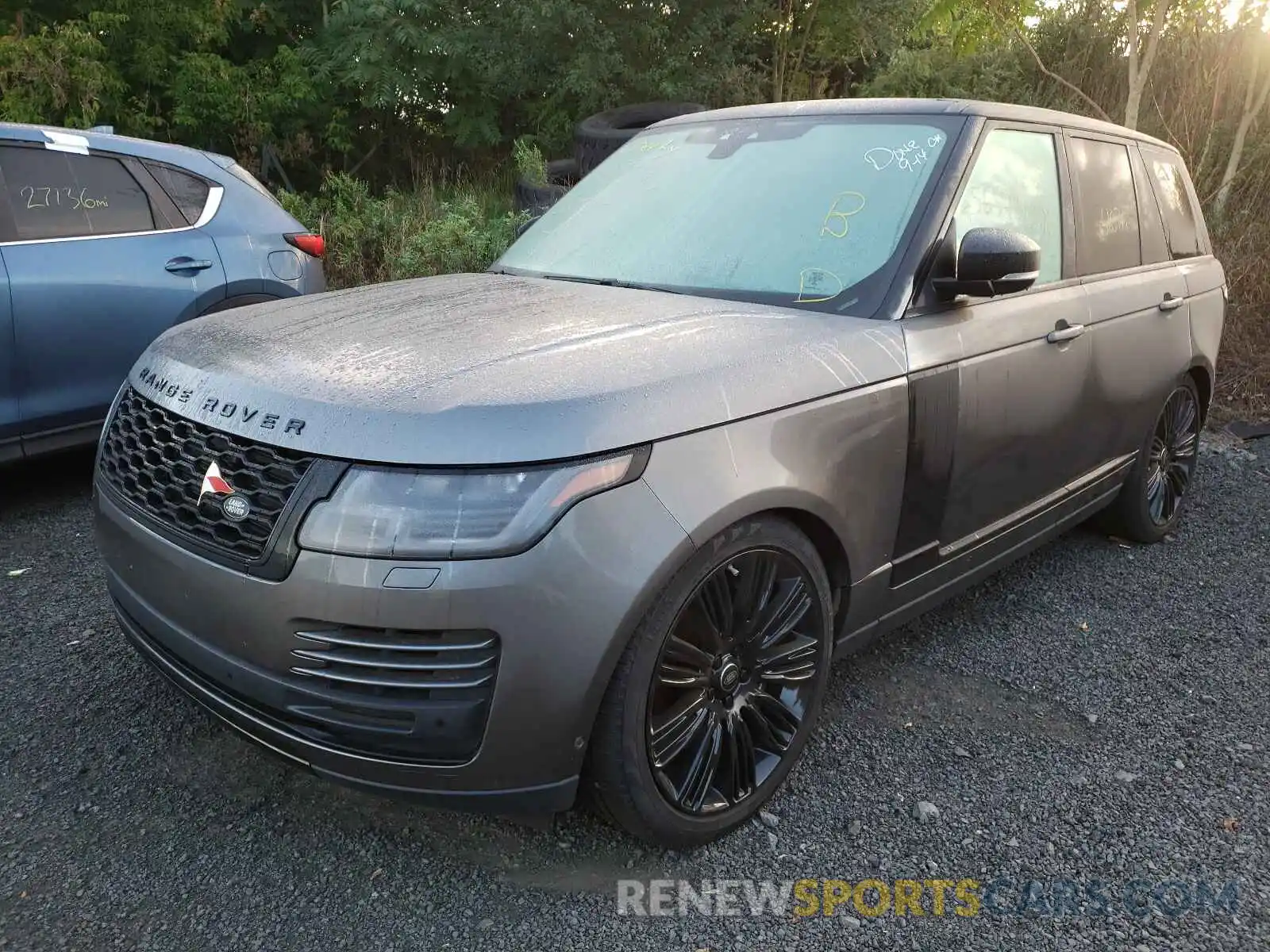 2 Фотография поврежденного автомобиля SALGS2SV3KA535567 LAND ROVER RANGEROVER 2019