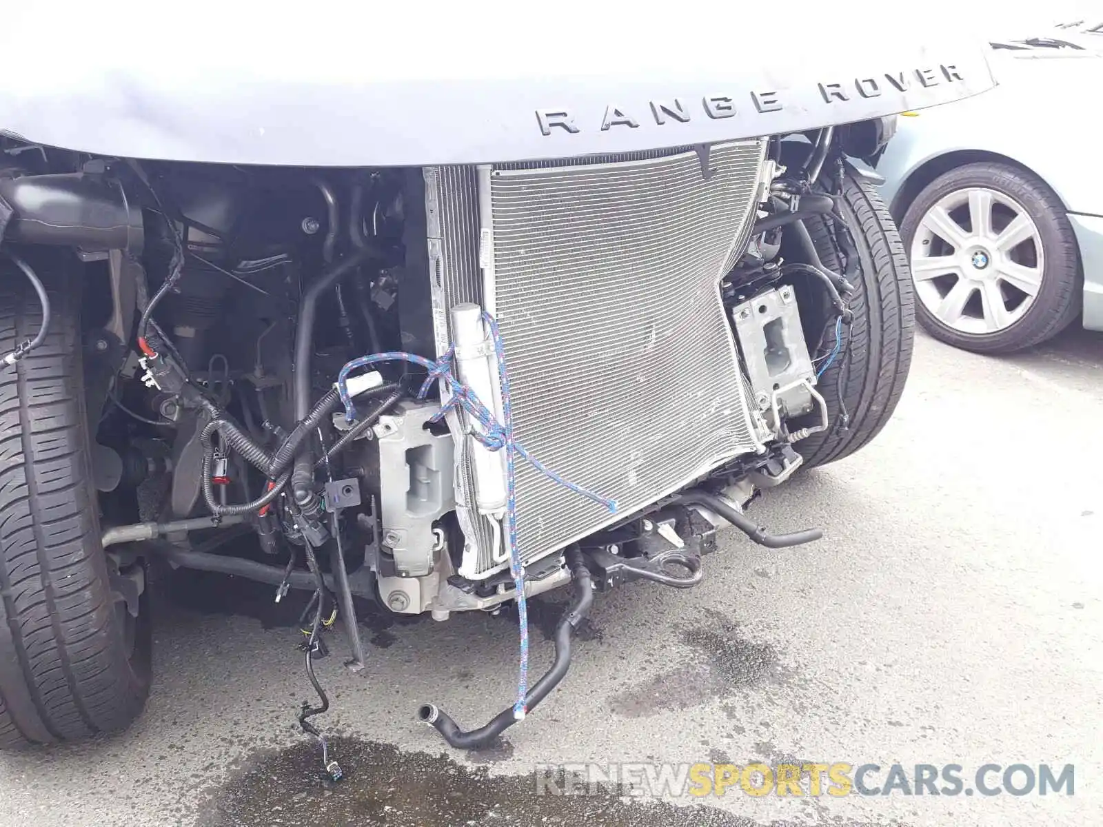 9 Photograph of a damaged car SALGS2SV3KA542289 LAND ROVER RANGEROVER 2019