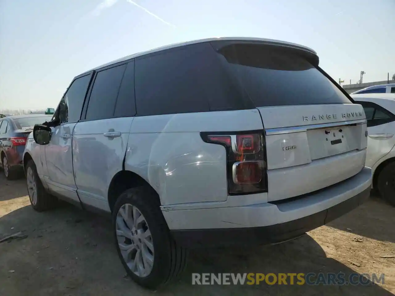 2 Фотография поврежденного автомобиля SALGS2SV3KA552577 LAND ROVER RANGEROVER 2019