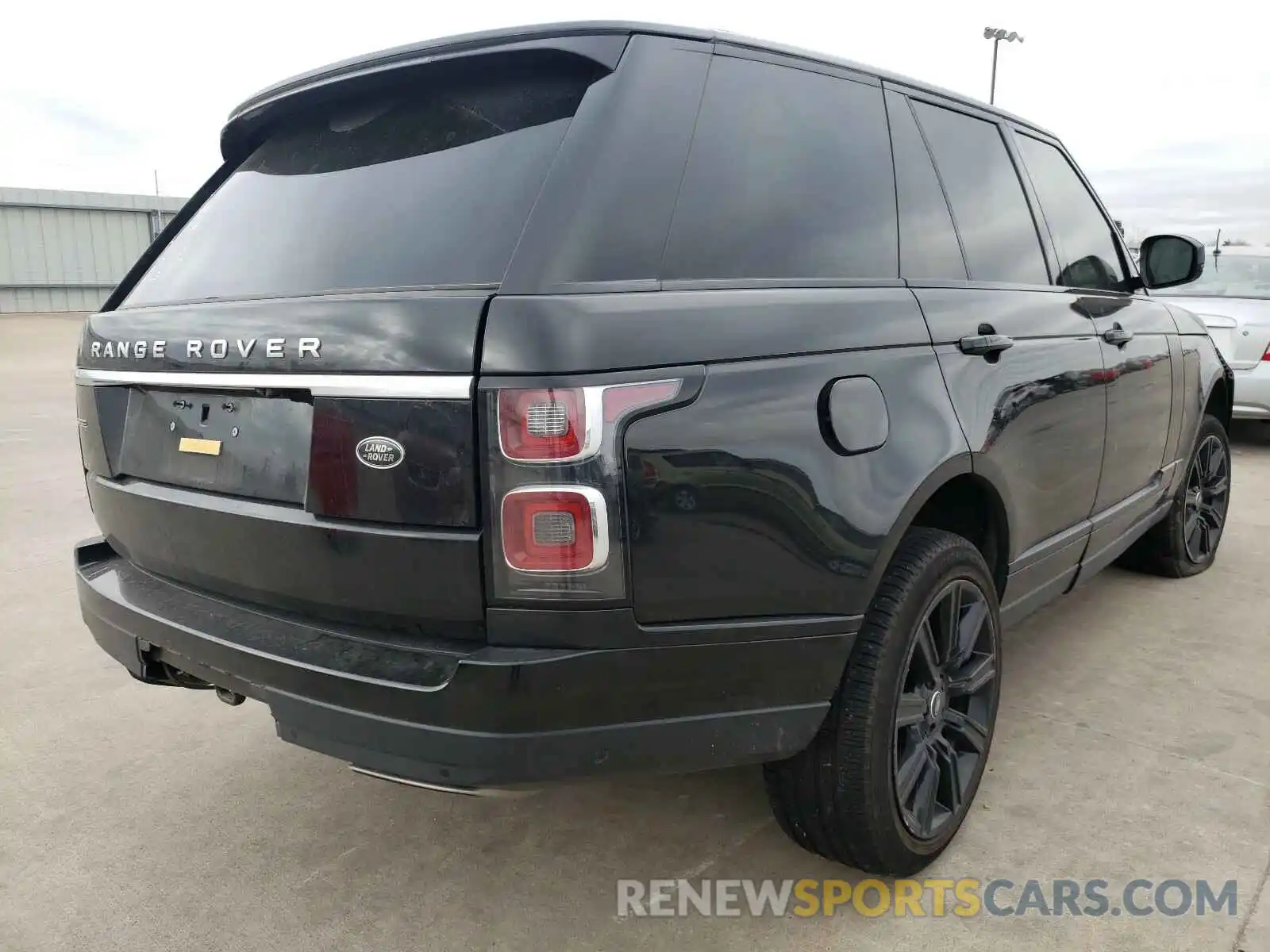 4 Photograph of a damaged car SALGS2SV3KA556581 LAND ROVER RANGEROVER 2019