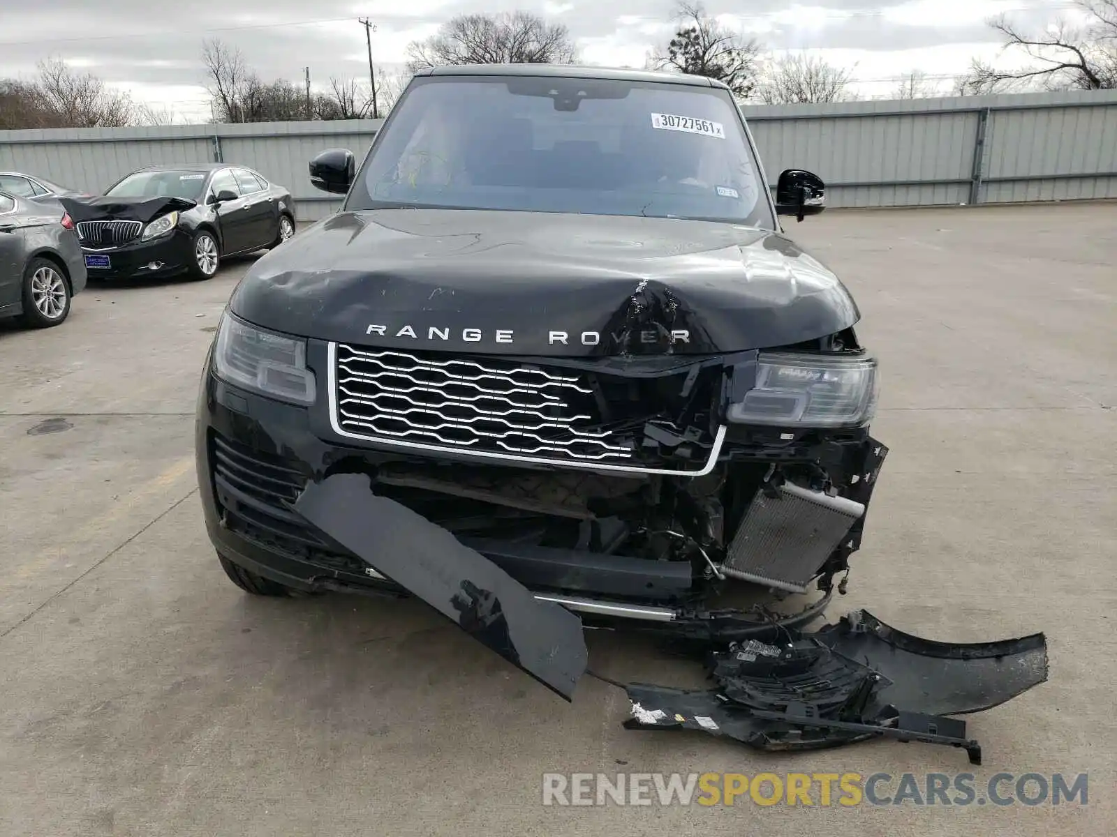 9 Photograph of a damaged car SALGS2SV3KA556581 LAND ROVER RANGEROVER 2019