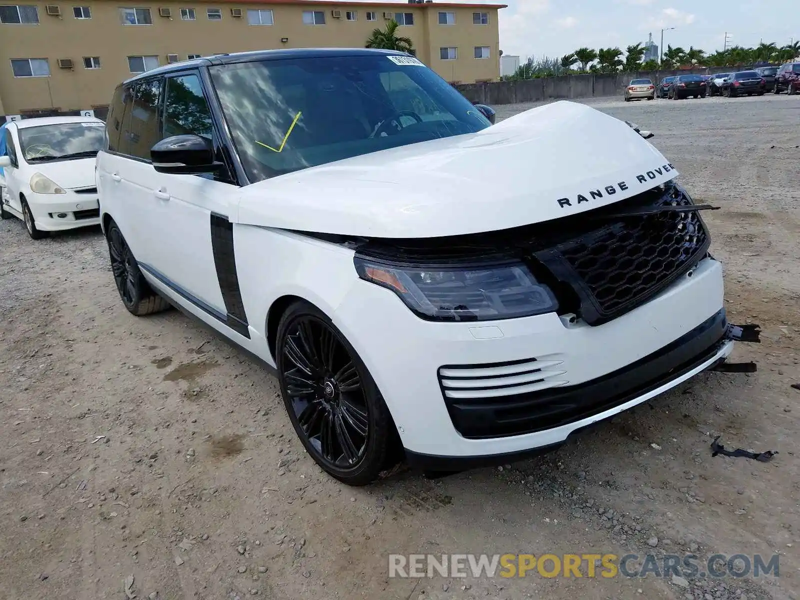 1 Photograph of a damaged car SALGS2SV4KA547825 LAND ROVER RANGEROVER 2019