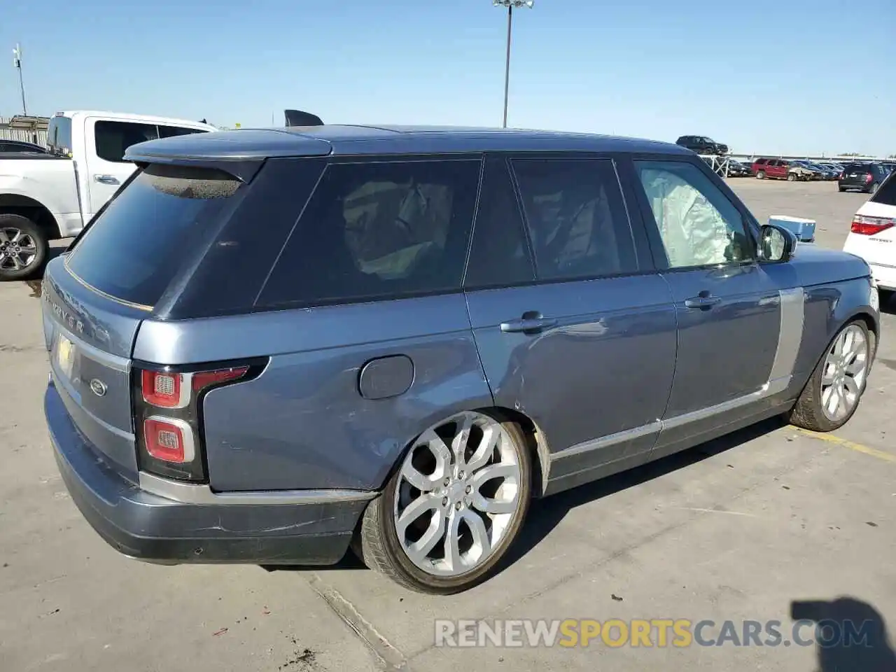 4 Photograph of a damaged car SALGS2SV5KA519581 LAND ROVER RANGEROVER 2019