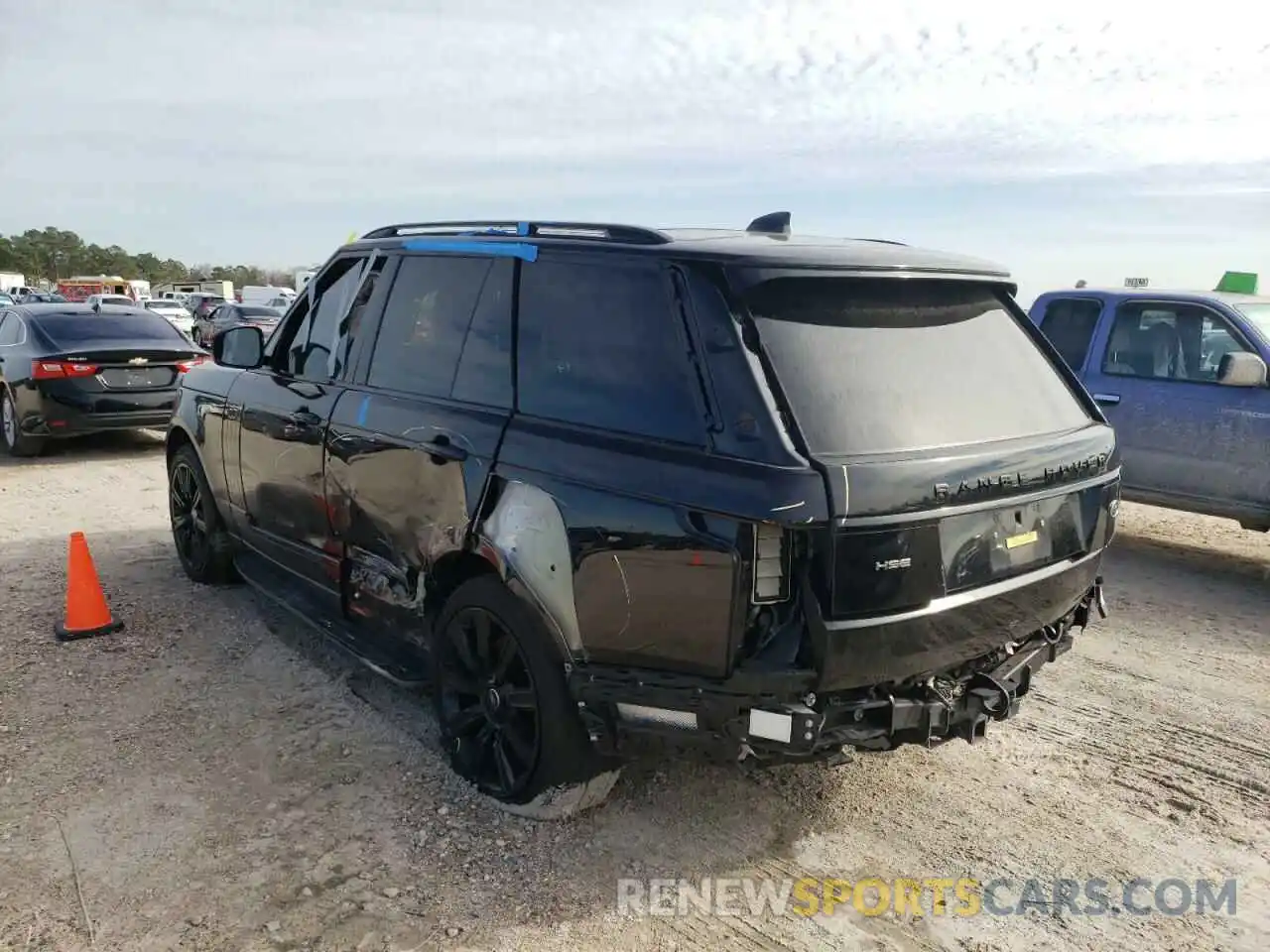 3 Фотография поврежденного автомобиля SALGS2SV5KA520939 LAND ROVER RANGEROVER 2019