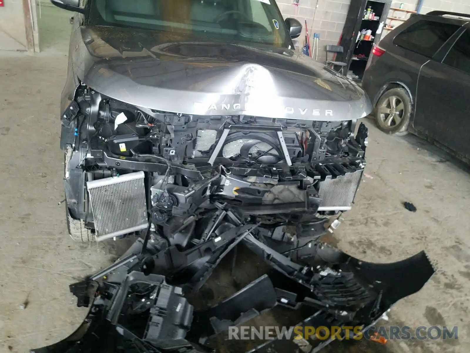 9 Photograph of a damaged car SALGS2SV5KA554296 LAND ROVER RANGEROVER 2019