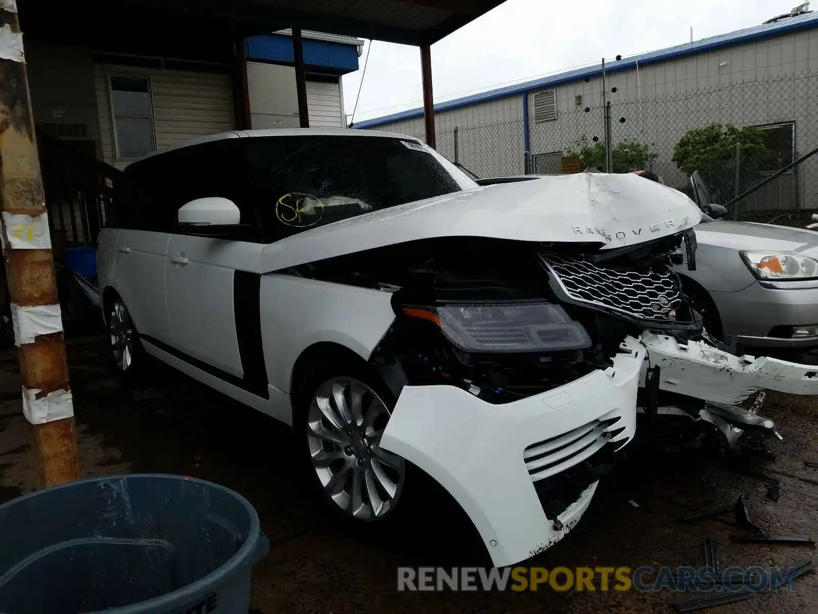 1 Photograph of a damaged car SALGS2SV5KA561846 LAND ROVER RANGEROVER 2019