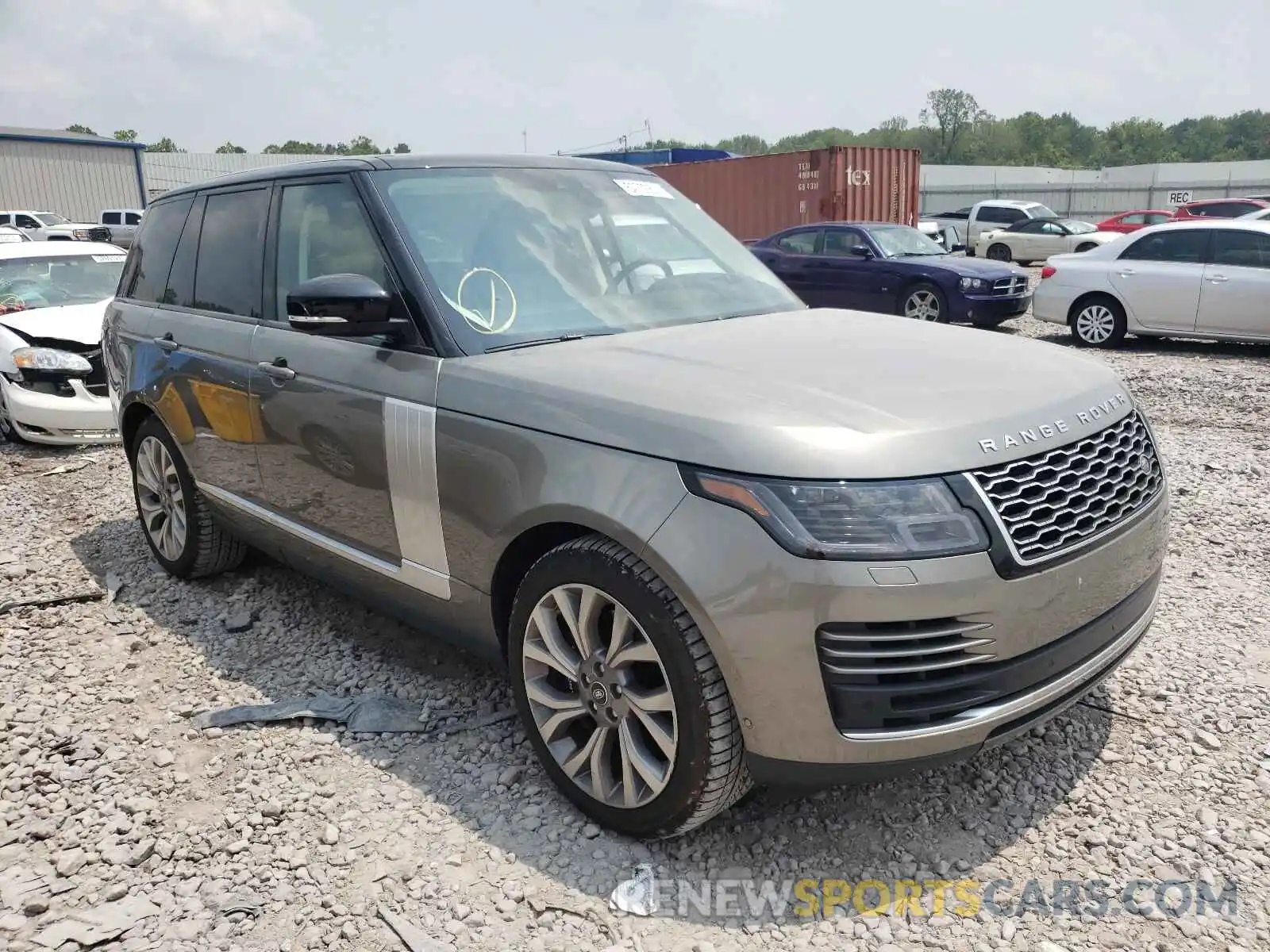 1 Photograph of a damaged car SALGS2SV5KA567033 LAND ROVER RANGEROVER 2019