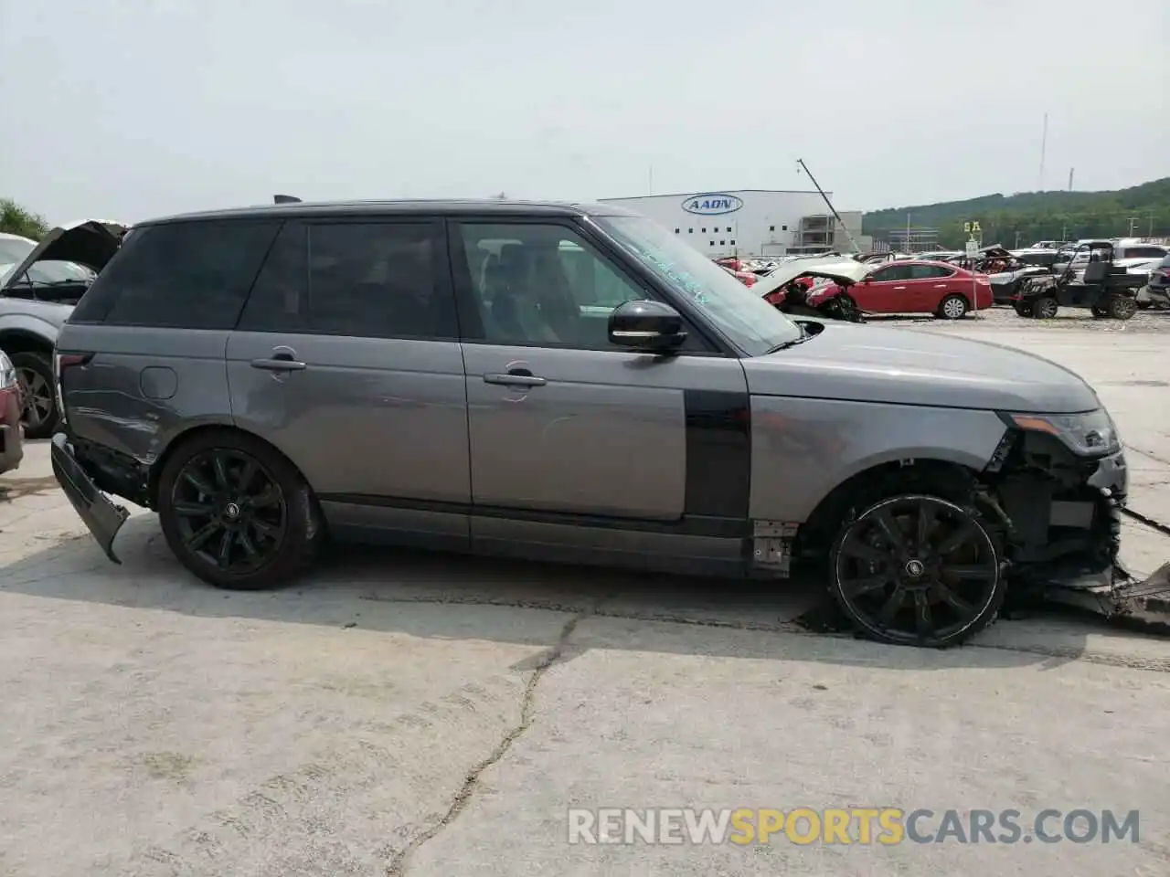 9 Photograph of a damaged car SALGS2SV7KA553330 LAND ROVER RANGEROVER 2019