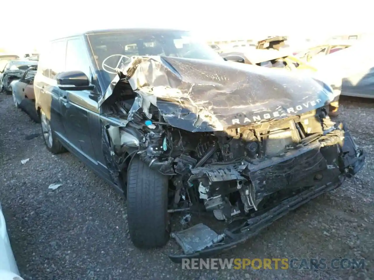 1 Photograph of a damaged car SALGS2SV8KA523897 LAND ROVER RANGEROVER 2019