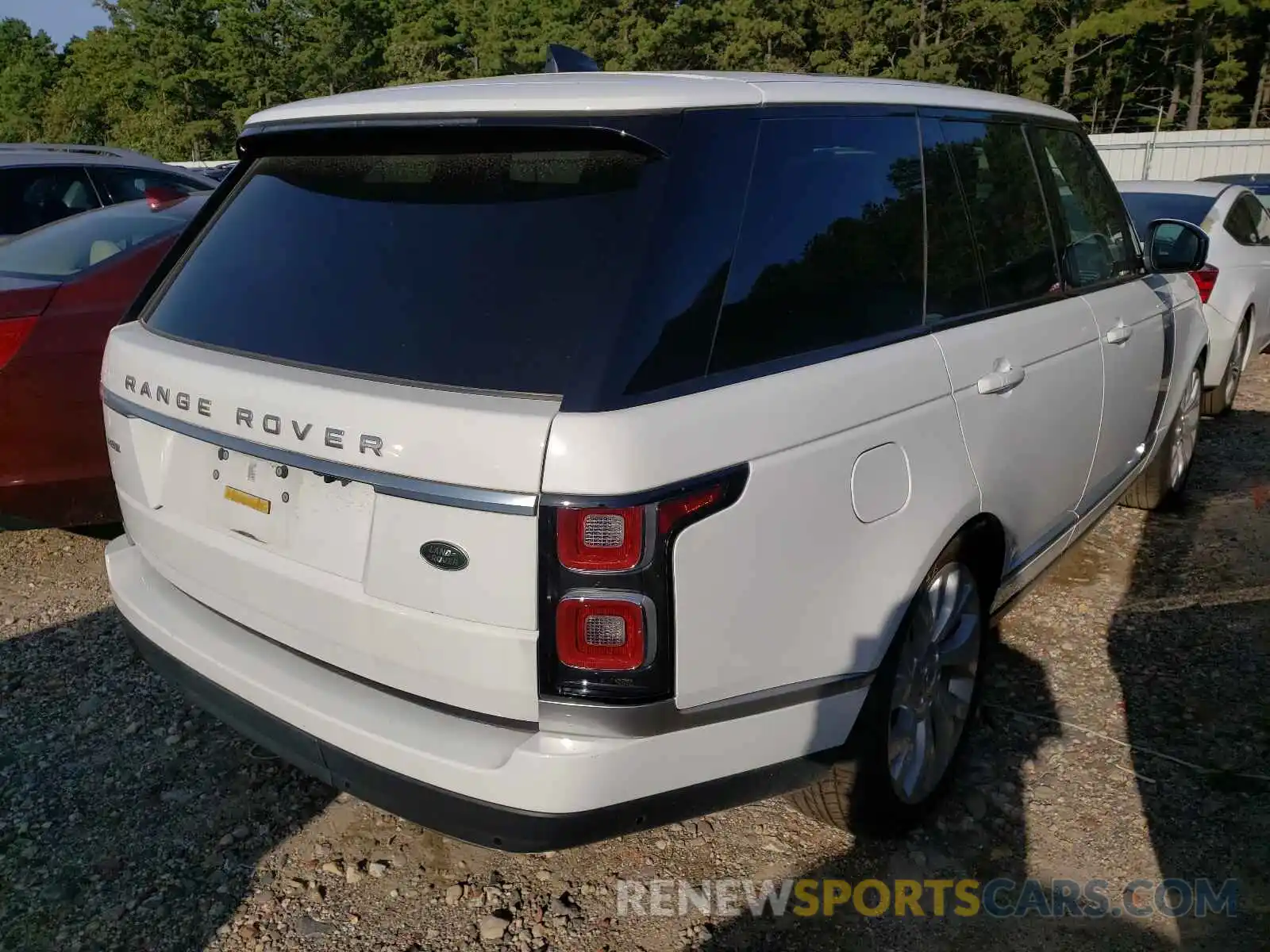 4 Фотография поврежденного автомобиля SALGS2SV8KA540800 LAND ROVER RANGEROVER 2019