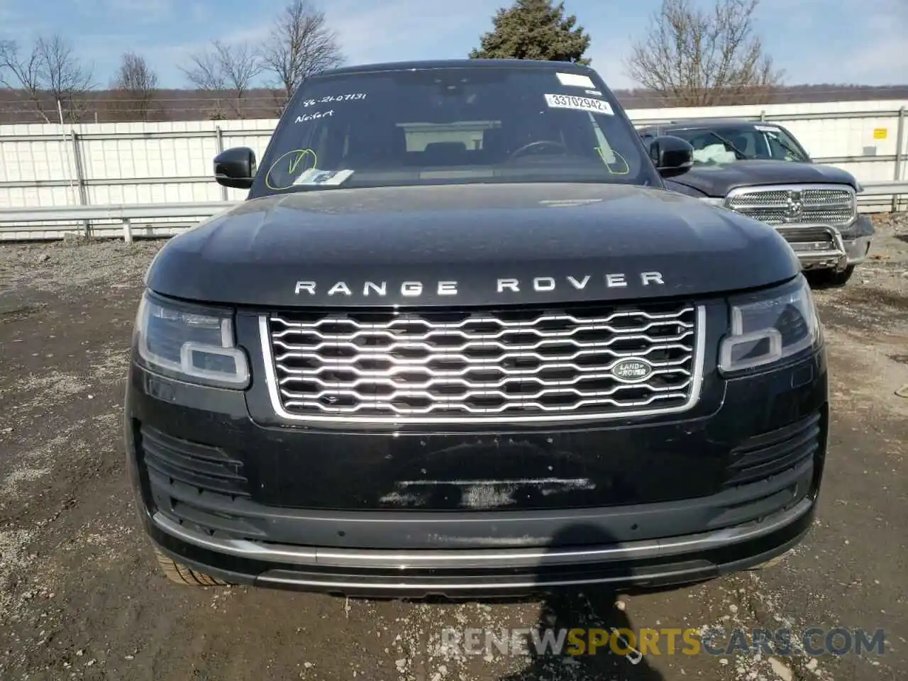 9 Photograph of a damaged car SALGS2SVXKA567464 LAND ROVER RANGEROVER 2019