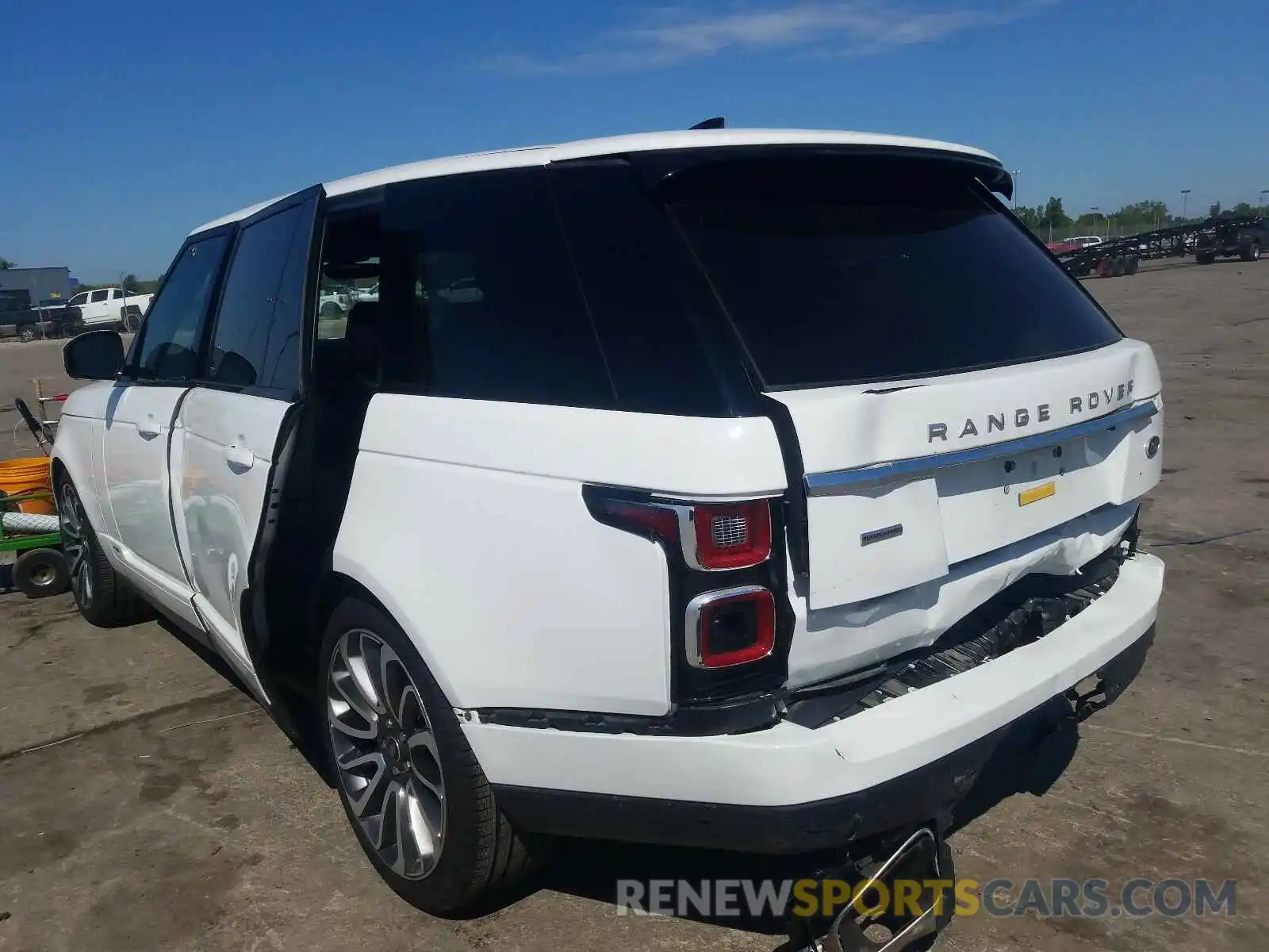 3 Photograph of a damaged car SALGS5RE1KA562483 LAND ROVER RANGEROVER 2019