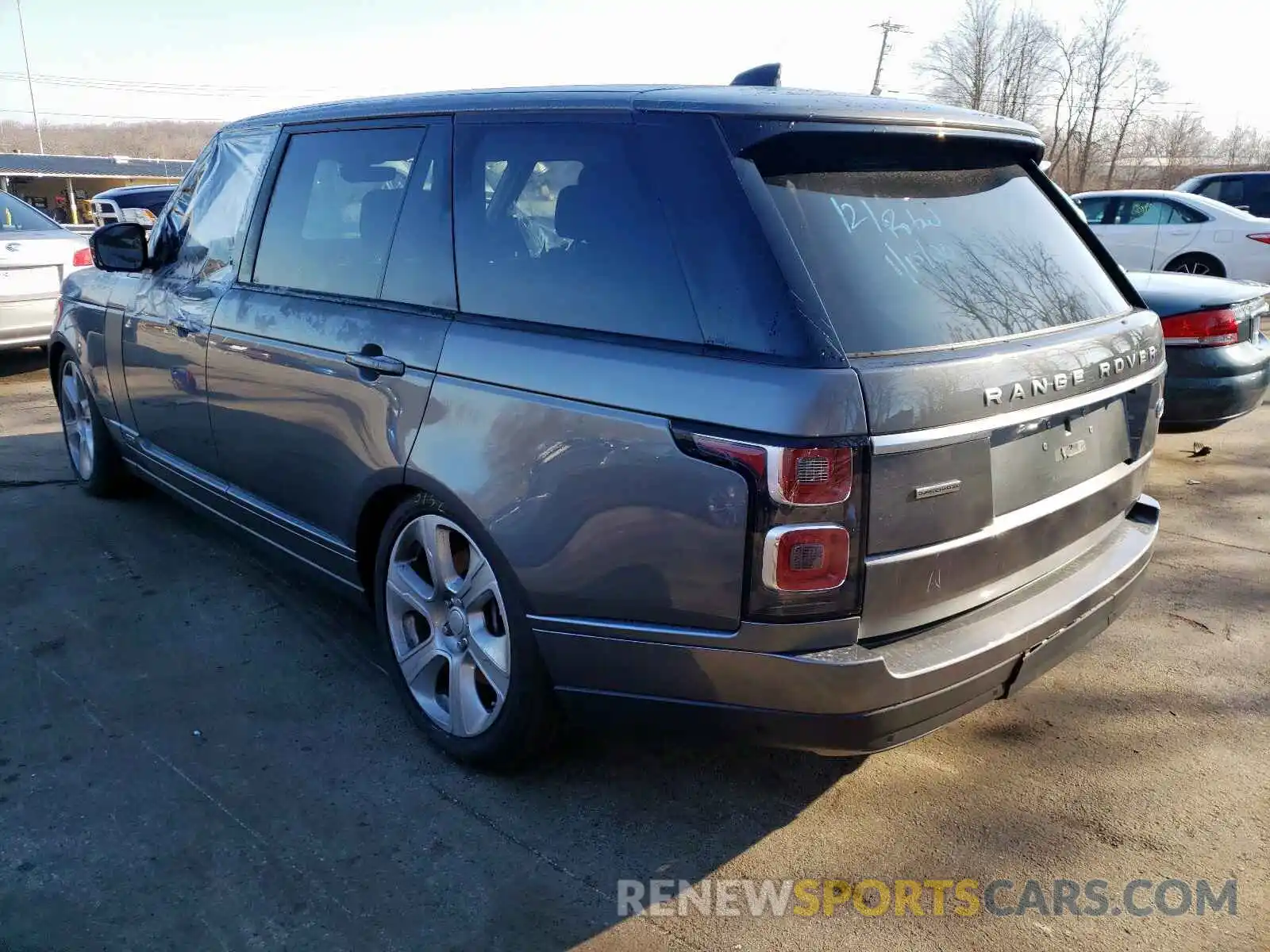 3 Photograph of a damaged car SALGS5RE2KA531789 LAND ROVER RANGEROVER 2019