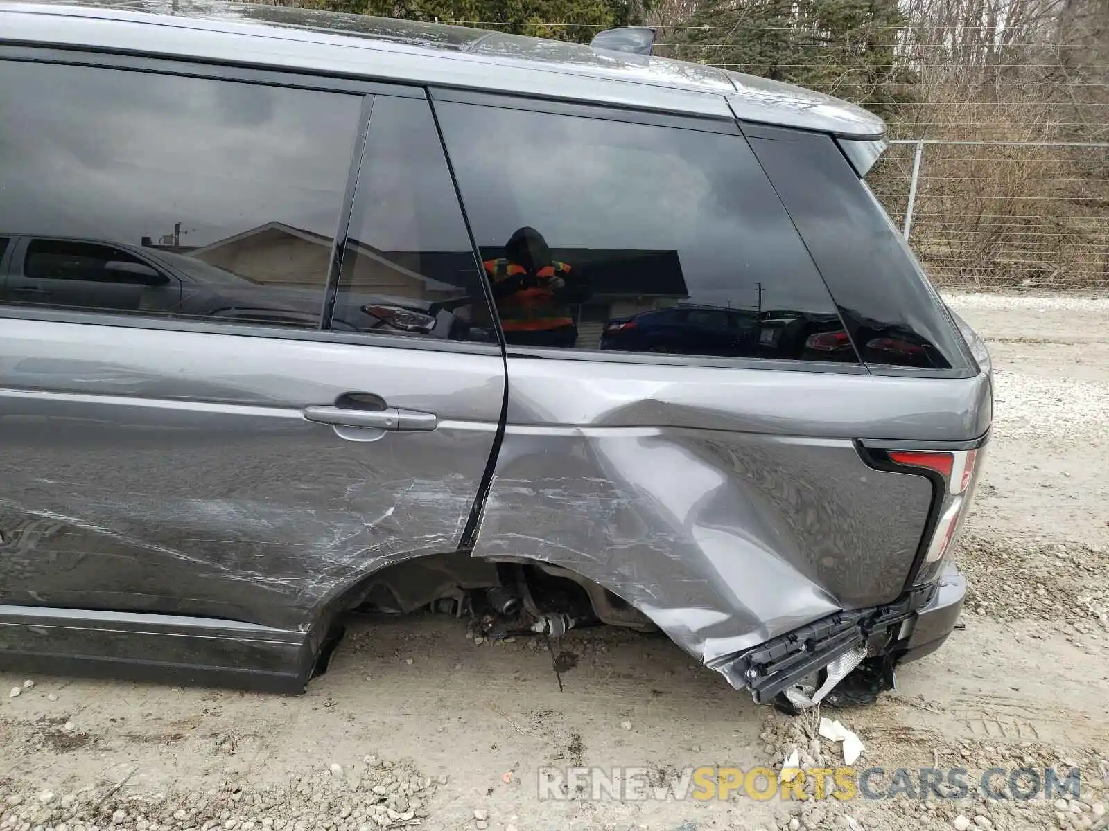 9 Photograph of a damaged car SALGS5RE4KA530739 LAND ROVER RANGEROVER 2019