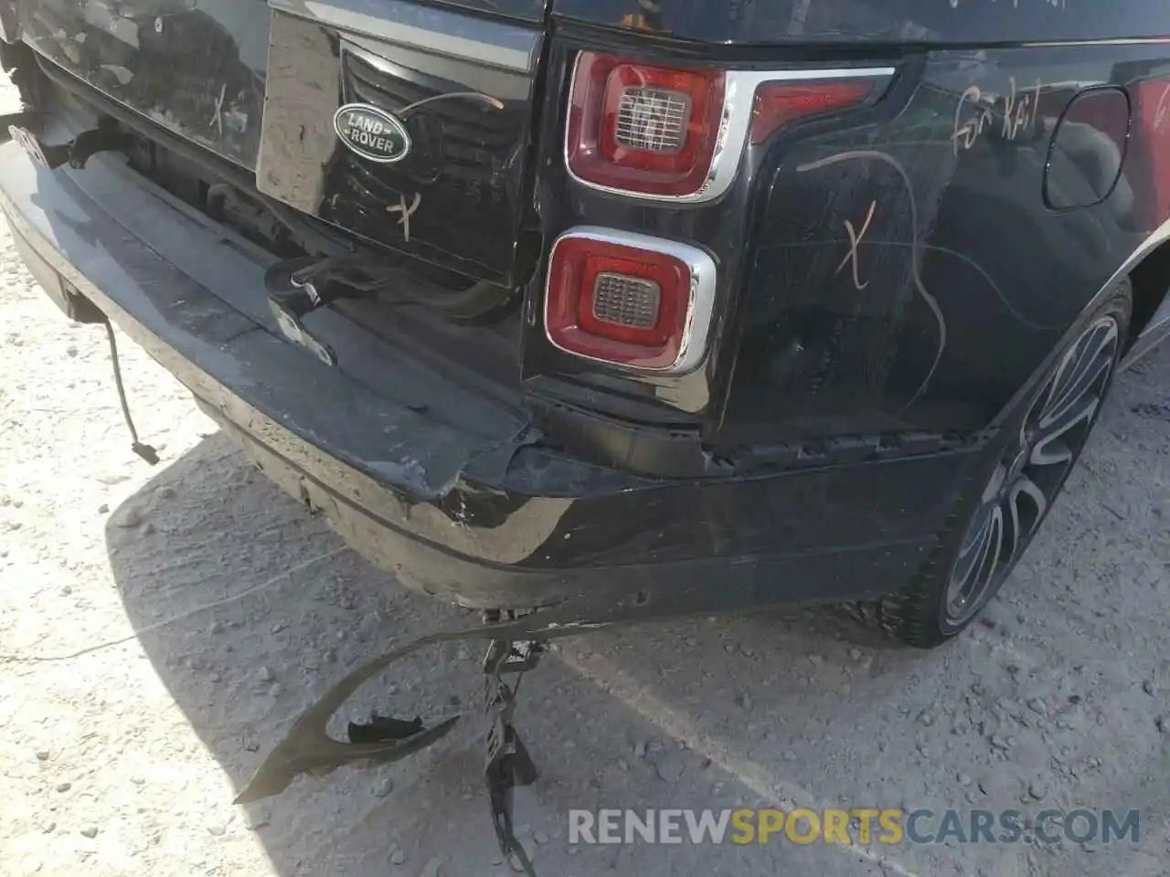 9 Photograph of a damaged car SALGS5RE4KA546648 LAND ROVER RANGEROVER 2019