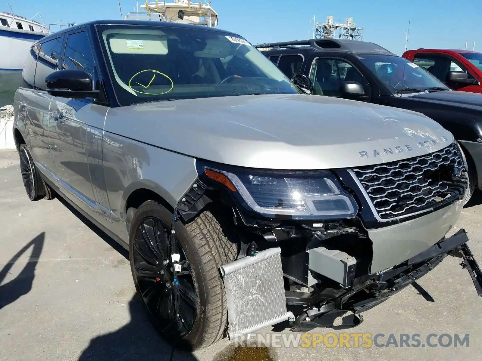 1 Photograph of a damaged car SALGS5RE9KA534298 LAND ROVER RANGEROVER 2019