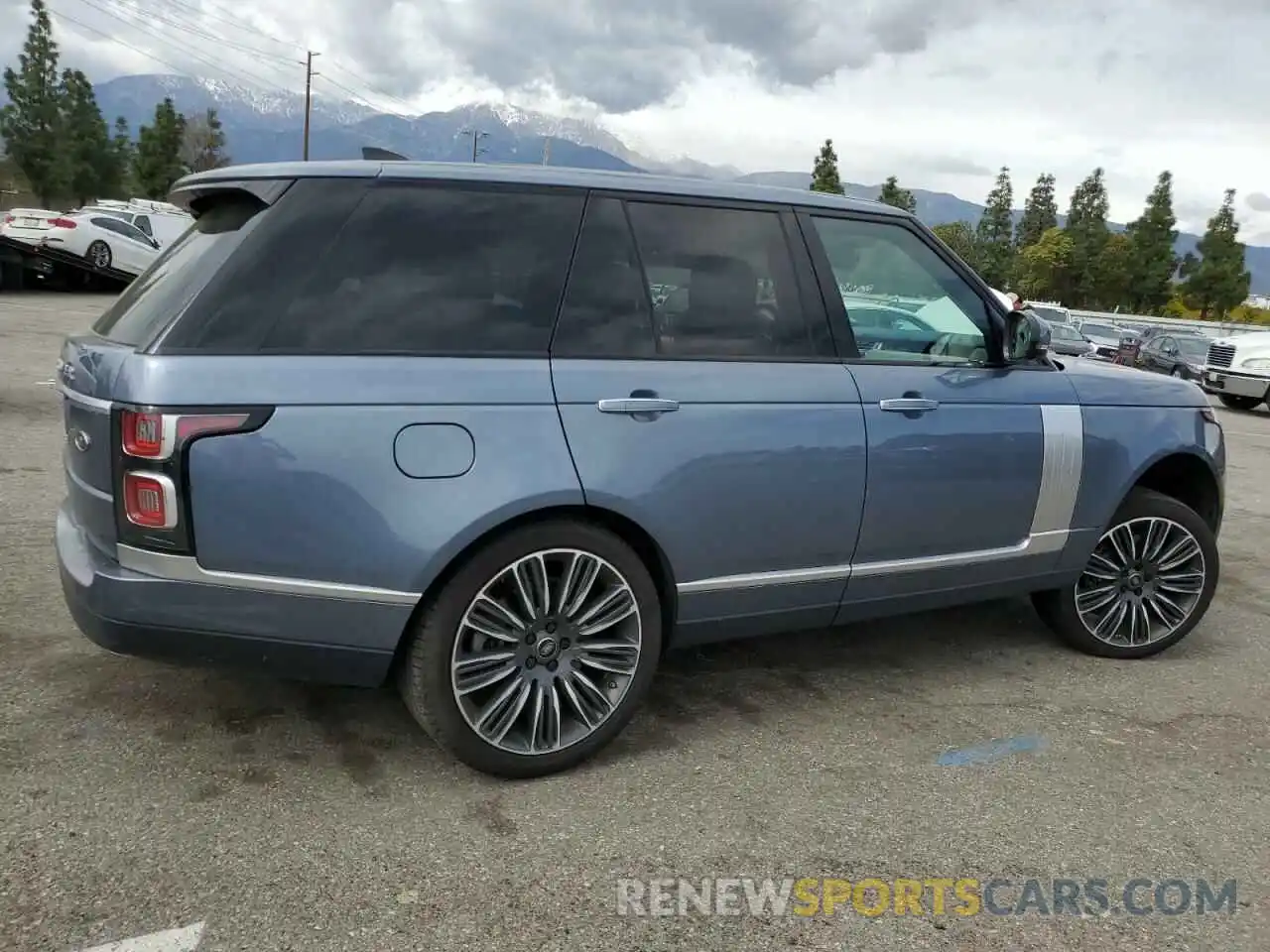 3 Photograph of a damaged car SALGV2REXKA541430 LAND ROVER RANGEROVER 2019