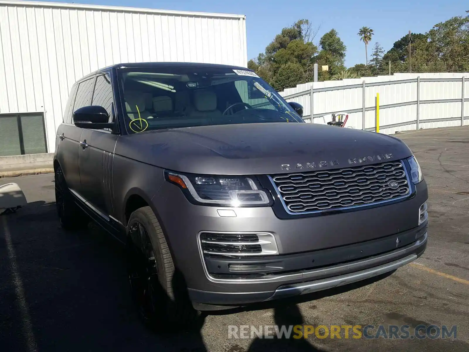 1 Photograph of a damaged car SALGW5SE3KA566064 LAND ROVER RANGEROVER 2019