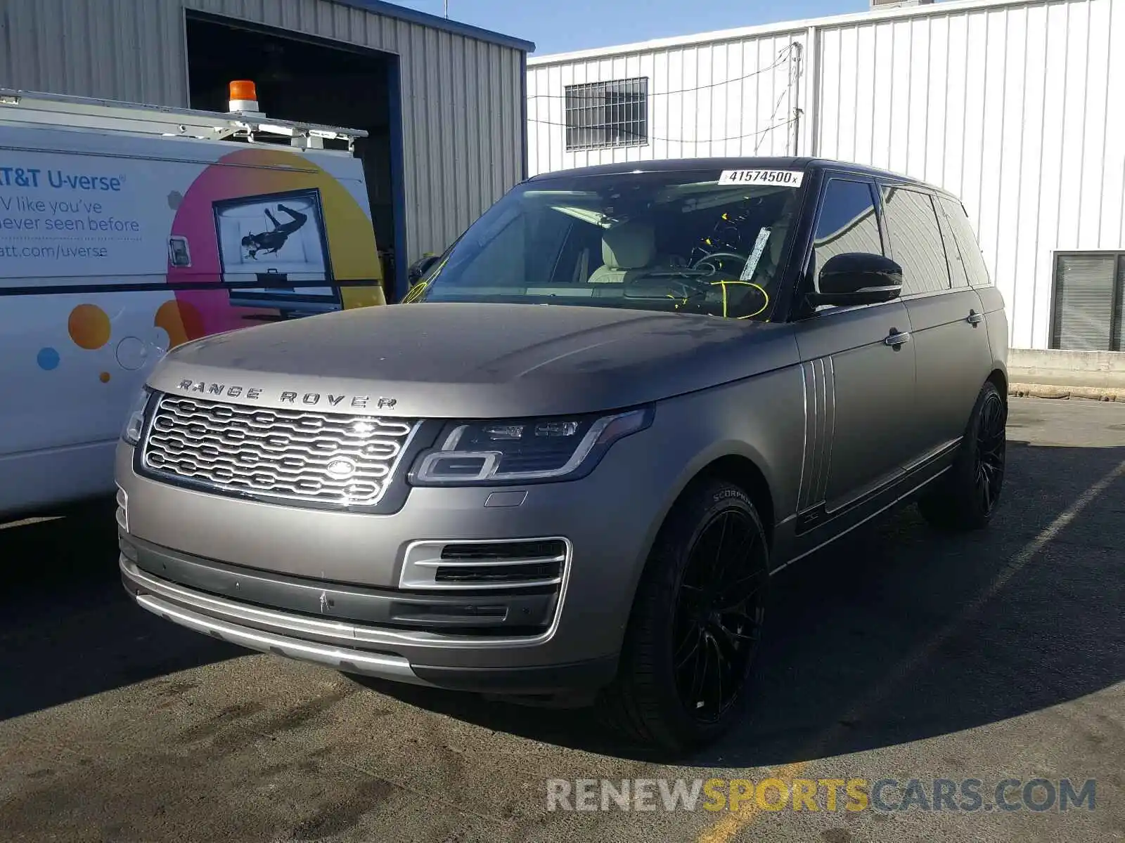 2 Фотография поврежденного автомобиля SALGW5SE3KA566064 LAND ROVER RANGEROVER 2019