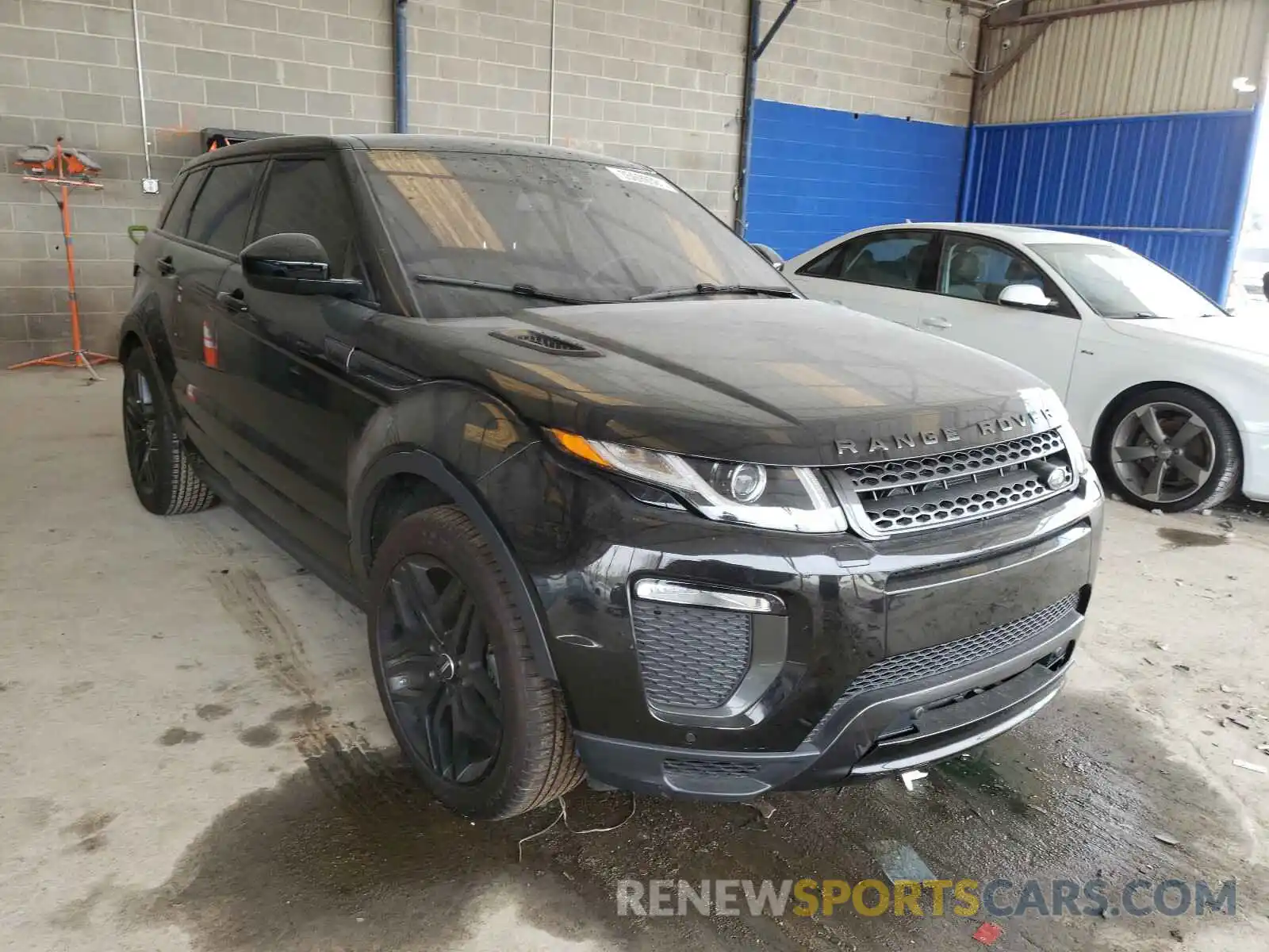 1 Photograph of a damaged car SALVC2RX0KH328797 LAND ROVER RANGEROVER 2019