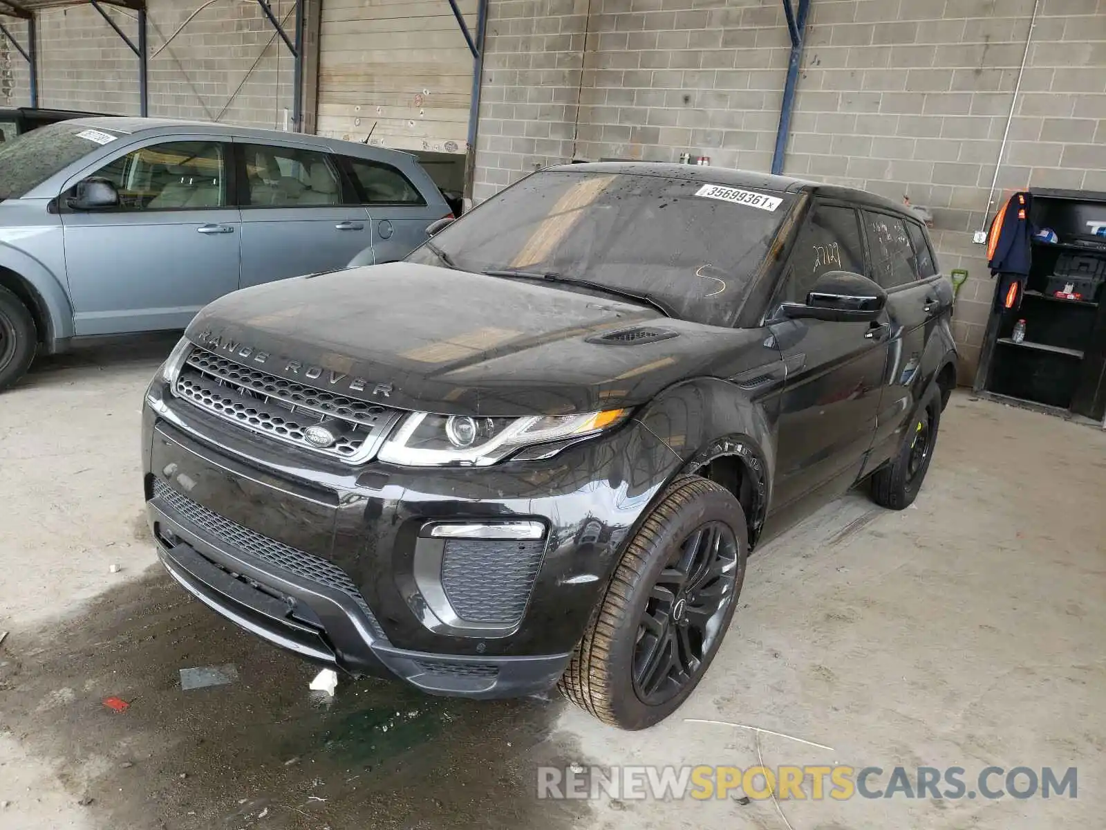 2 Фотография поврежденного автомобиля SALVC2RX0KH328797 LAND ROVER RANGEROVER 2019