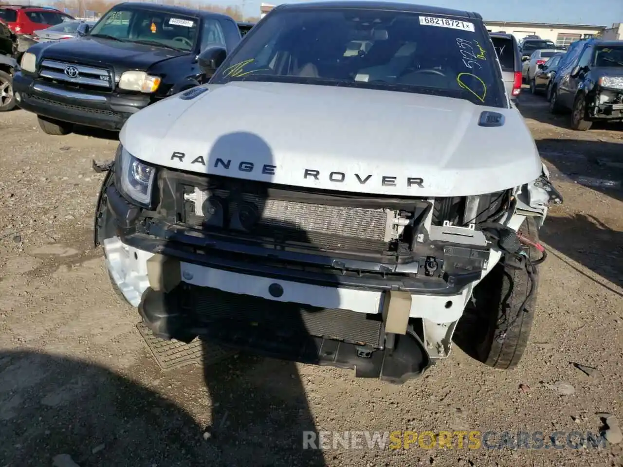 9 Photograph of a damaged car SALVC2RX3KH327935 LAND ROVER RANGEROVER 2019