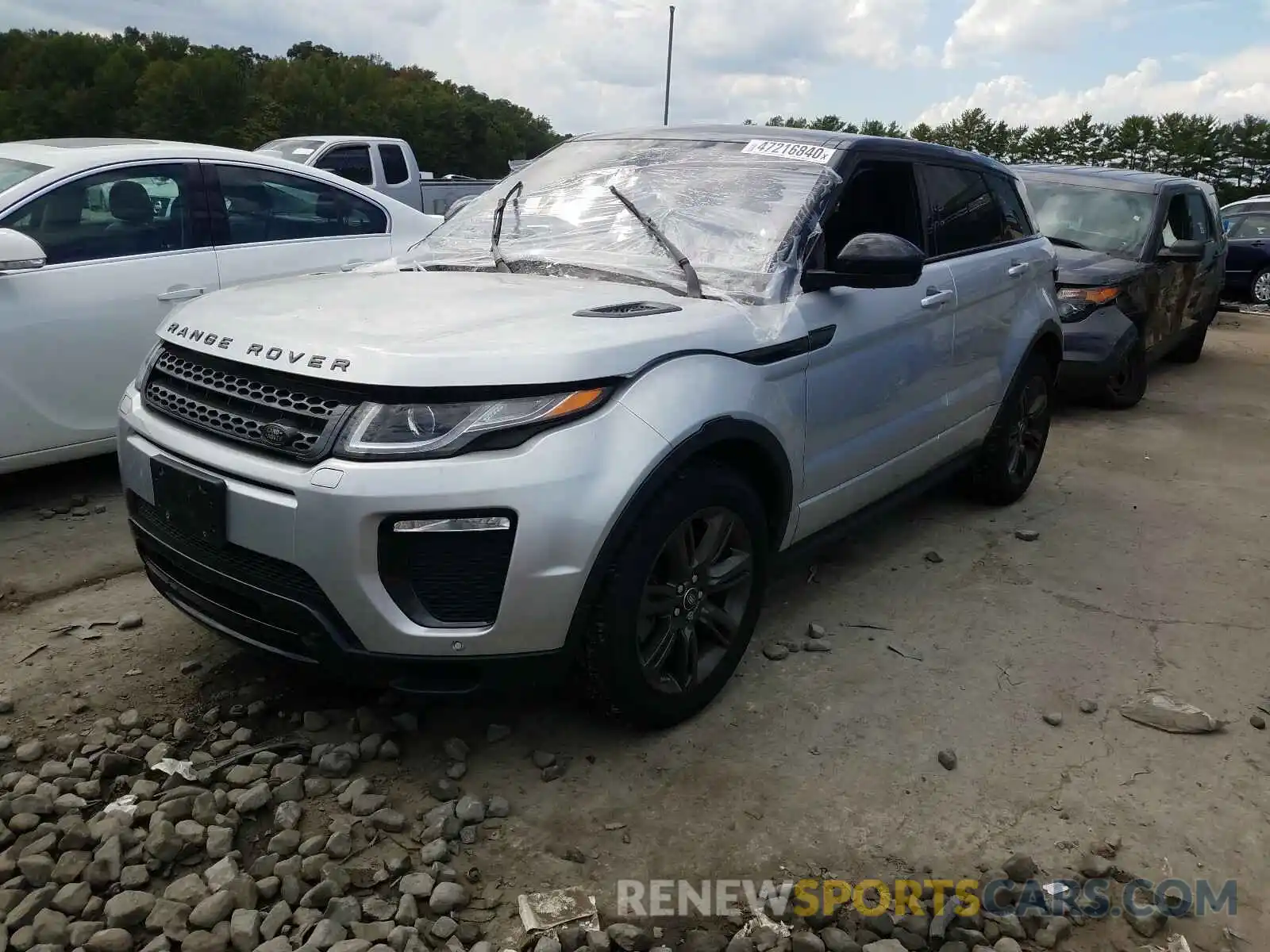 2 Фотография поврежденного автомобиля SALVC2RX6KH327816 LAND ROVER RANGEROVER 2019