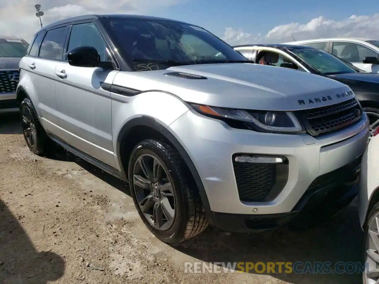 1 Фотография поврежденного автомобиля SALVC2RX8KH332824 LAND ROVER RANGEROVER 2019