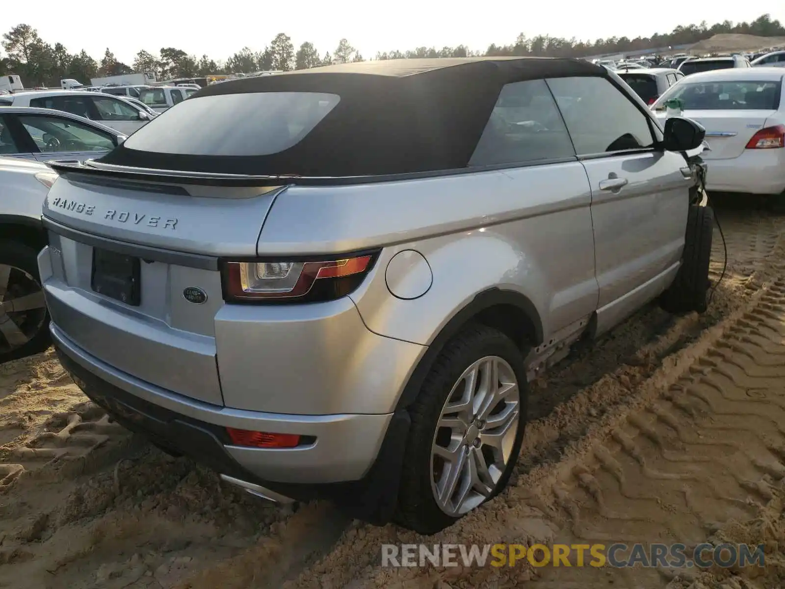 4 Фотография поврежденного автомобиля SALVC5RX9KH348774 LAND ROVER RANGEROVER 2019