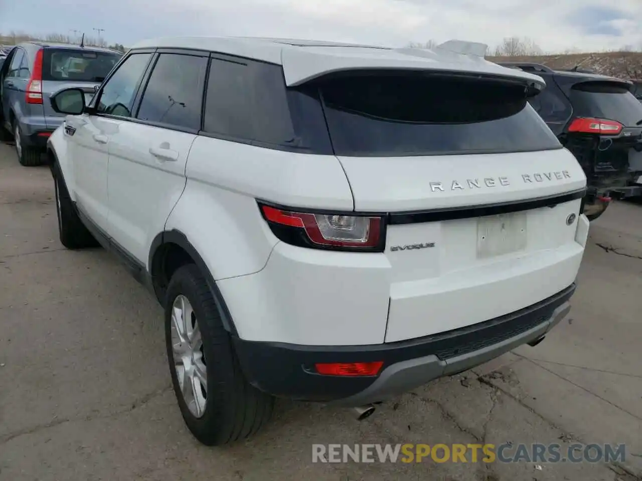 3 Photograph of a damaged car SALVP2RX0KH348133 LAND ROVER RANGEROVER 2019