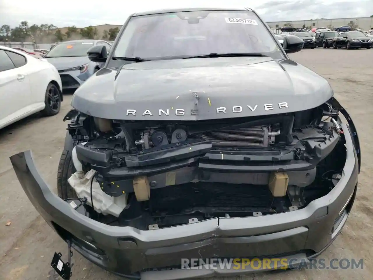 9 Photograph of a damaged car SALVP2RX2KH346819 LAND ROVER RANGEROVER 2019