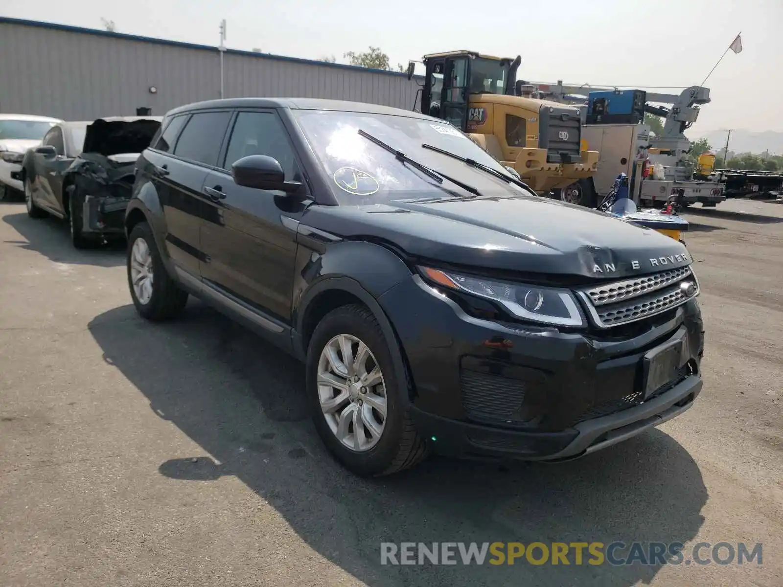 1 Фотография поврежденного автомобиля SALVP2RX2KH350112 LAND ROVER RANGEROVER 2019