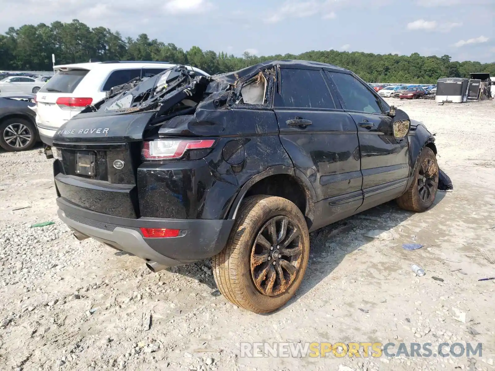 4 Photograph of a damaged car SALVP2RX3KH328247 LAND ROVER RANGEROVER 2019