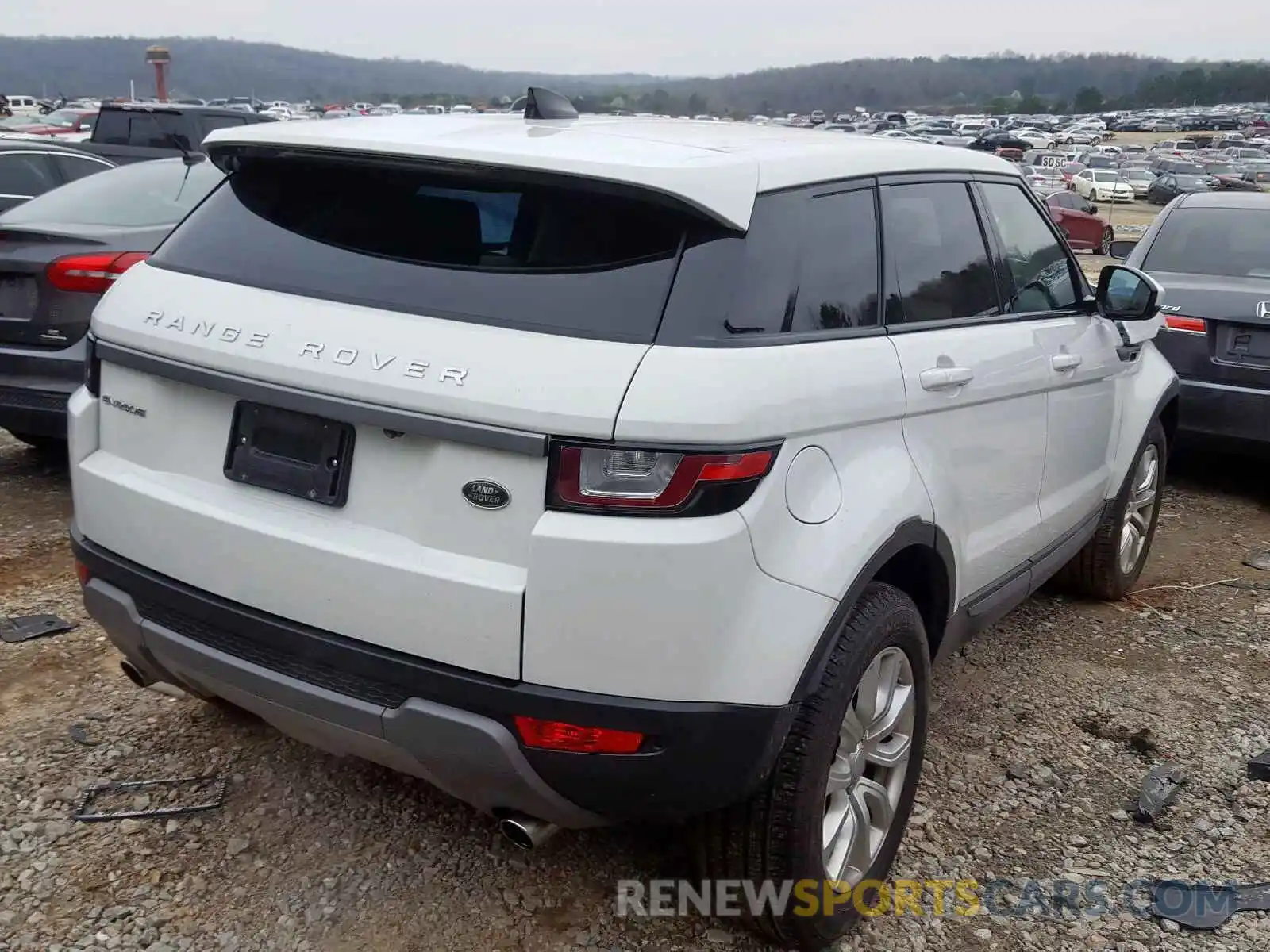 4 Фотография поврежденного автомобиля SALVP2RX4KH346983 LAND ROVER RANGEROVER 2019