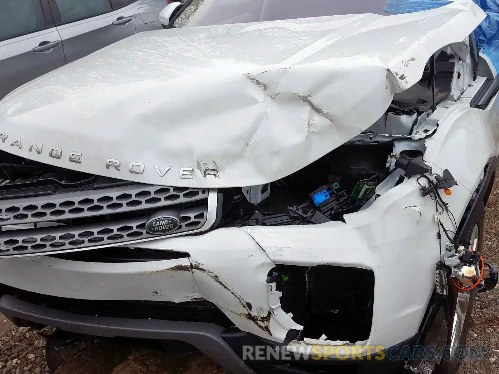 9 Photograph of a damaged car SALVP2RX4KH346983 LAND ROVER RANGEROVER 2019