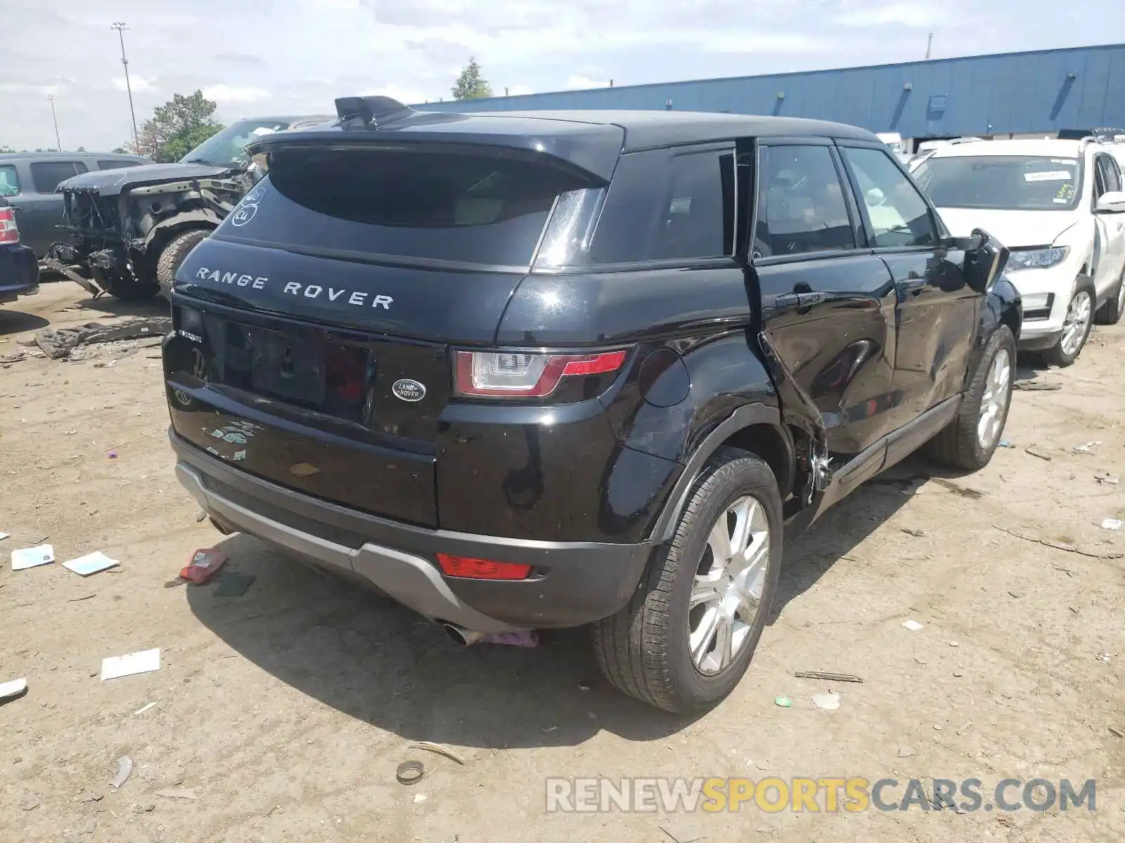 4 Фотография поврежденного автомобиля SALVP2RX4KH348488 LAND ROVER RANGEROVER 2019