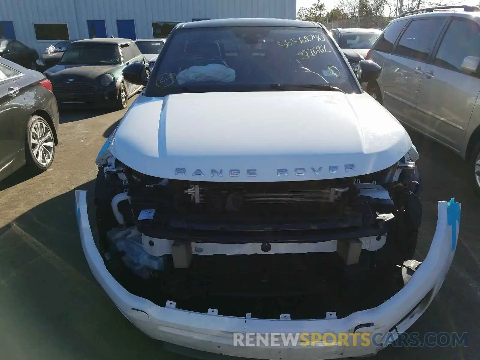 9 Photograph of a damaged car SALVP2RX5KH327682 LAND ROVER RANGEROVER 2019