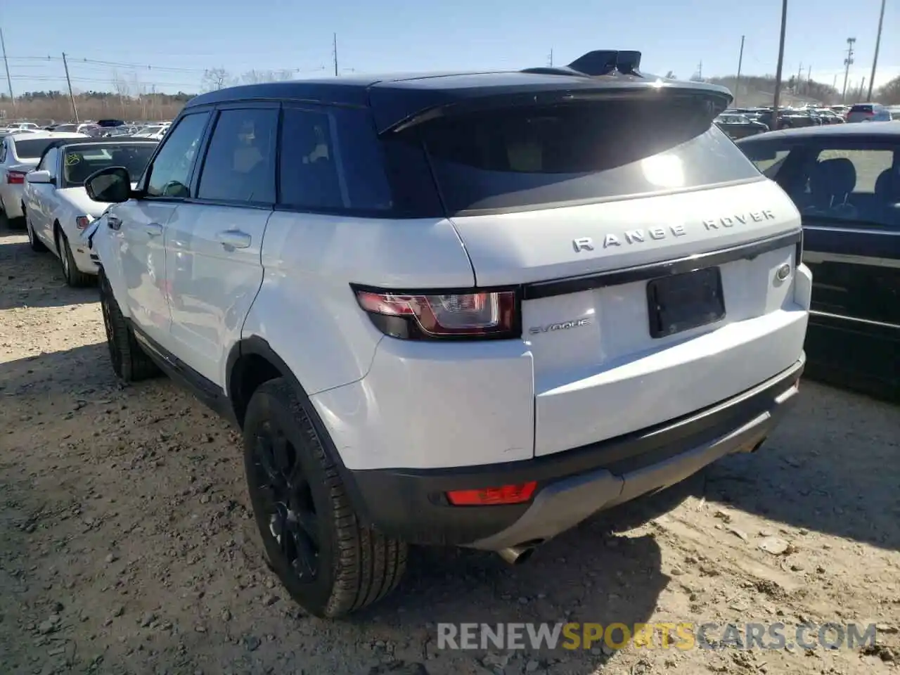 3 Photograph of a damaged car SALVP2RX6KH330235 LAND ROVER RANGEROVER 2019