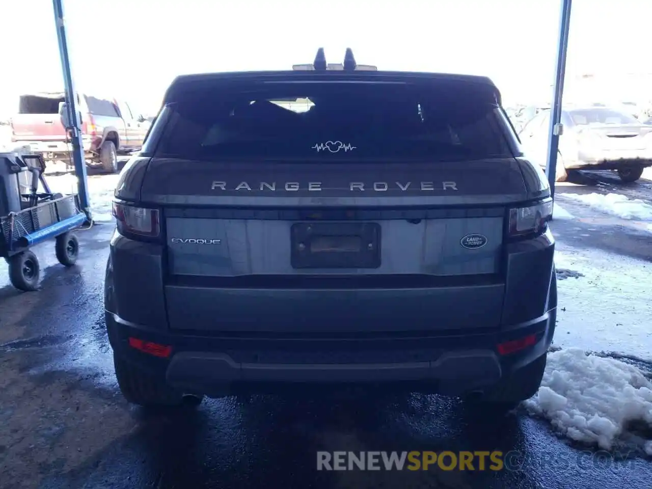 6 Photograph of a damaged car SALVP2RX6KH339503 LAND ROVER RANGEROVER 2019