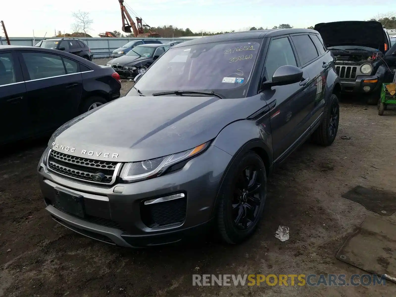 2 Фотография поврежденного автомобиля SALVP2RX6KH350260 LAND ROVER RANGEROVER 2019