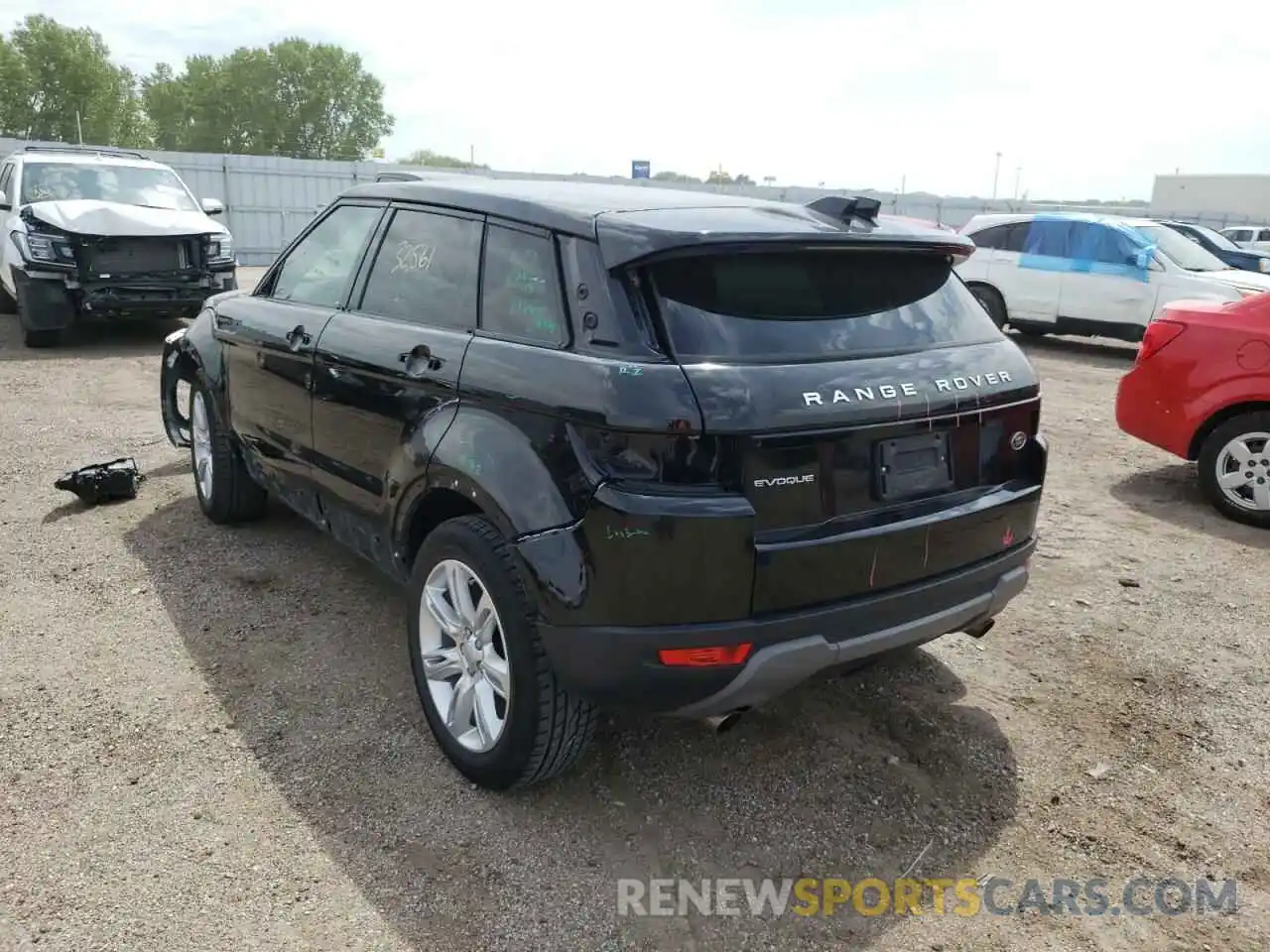 3 Фотография поврежденного автомобиля SALVP2RX7KH336352 LAND ROVER RANGEROVER 2019