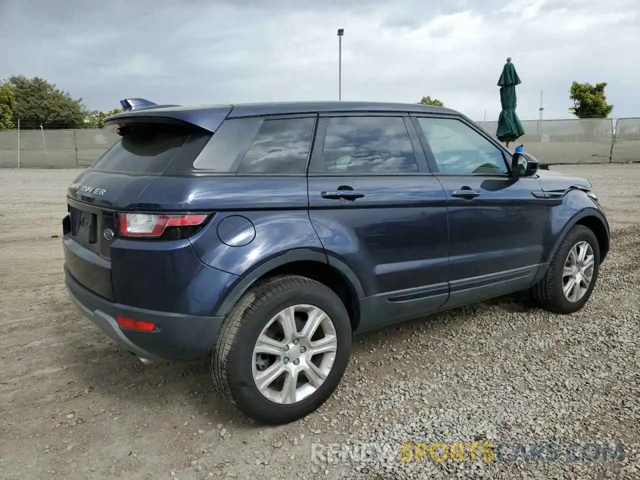 3 Photograph of a damaged car SALVP2RX7KH348159 LAND ROVER RANGEROVER 2019