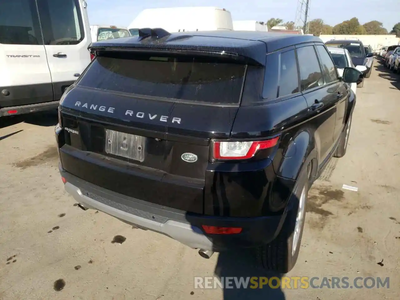 4 Photograph of a damaged car SALVP2RX7KH348310 LAND ROVER RANGEROVER 2019