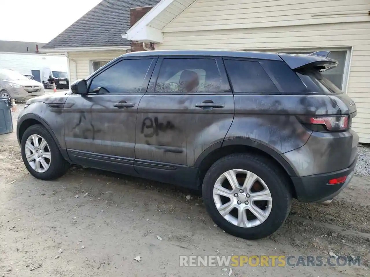 2 Photograph of a damaged car SALVP2RX8KH339809 LAND ROVER RANGEROVER 2019