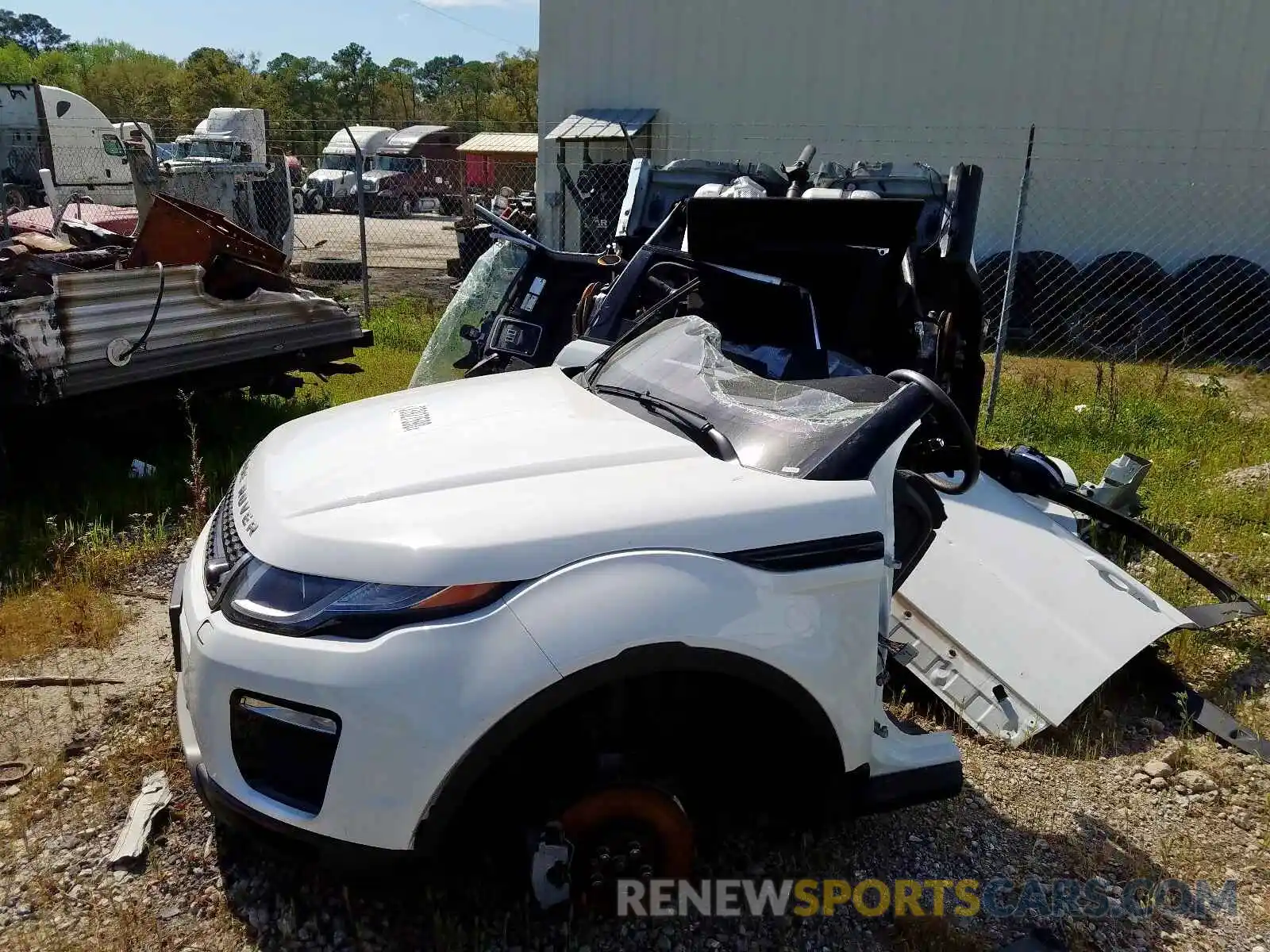 2 Photograph of a damaged car SALVP2RX8KH348302 LAND ROVER RANGEROVER 2019